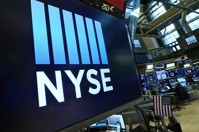 Global Stocks Hover Near Records as Investors Weigh Inflation, Iran Risks