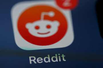 Reddit moons might be the best way to make hundreds of dollars a month on the Internet with no investment